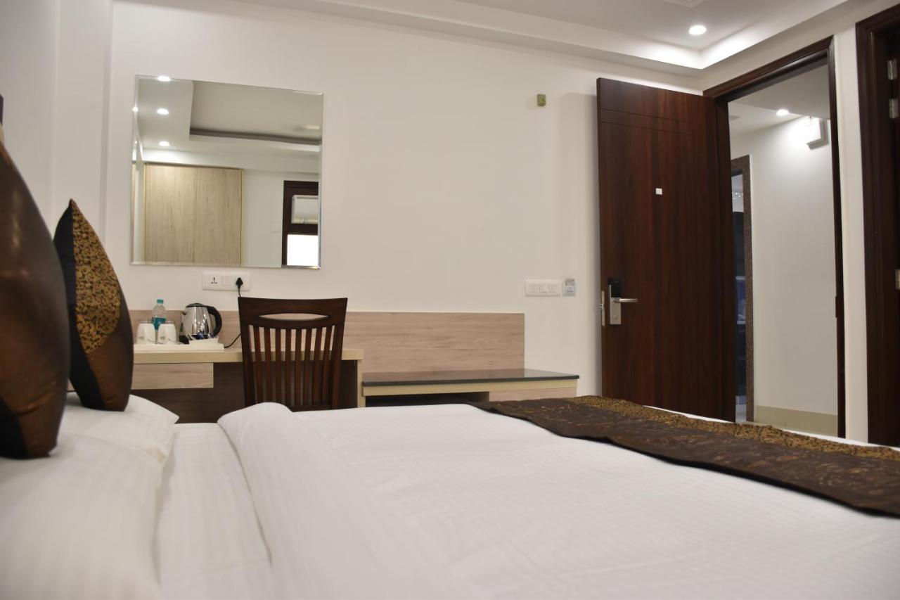 Lemon Green Residency - Hotel And Serviced Apartments Нью-Дели Экстерьер фото