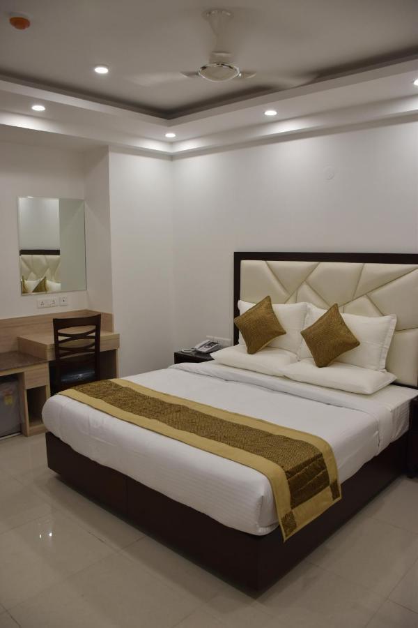 Lemon Green Residency - Hotel And Serviced Apartments Нью-Дели Экстерьер фото